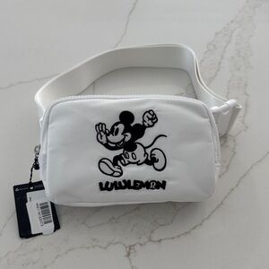 Mickey Mouse ''Mickey in Motion'' Everywhere Belt Bag by lululemon